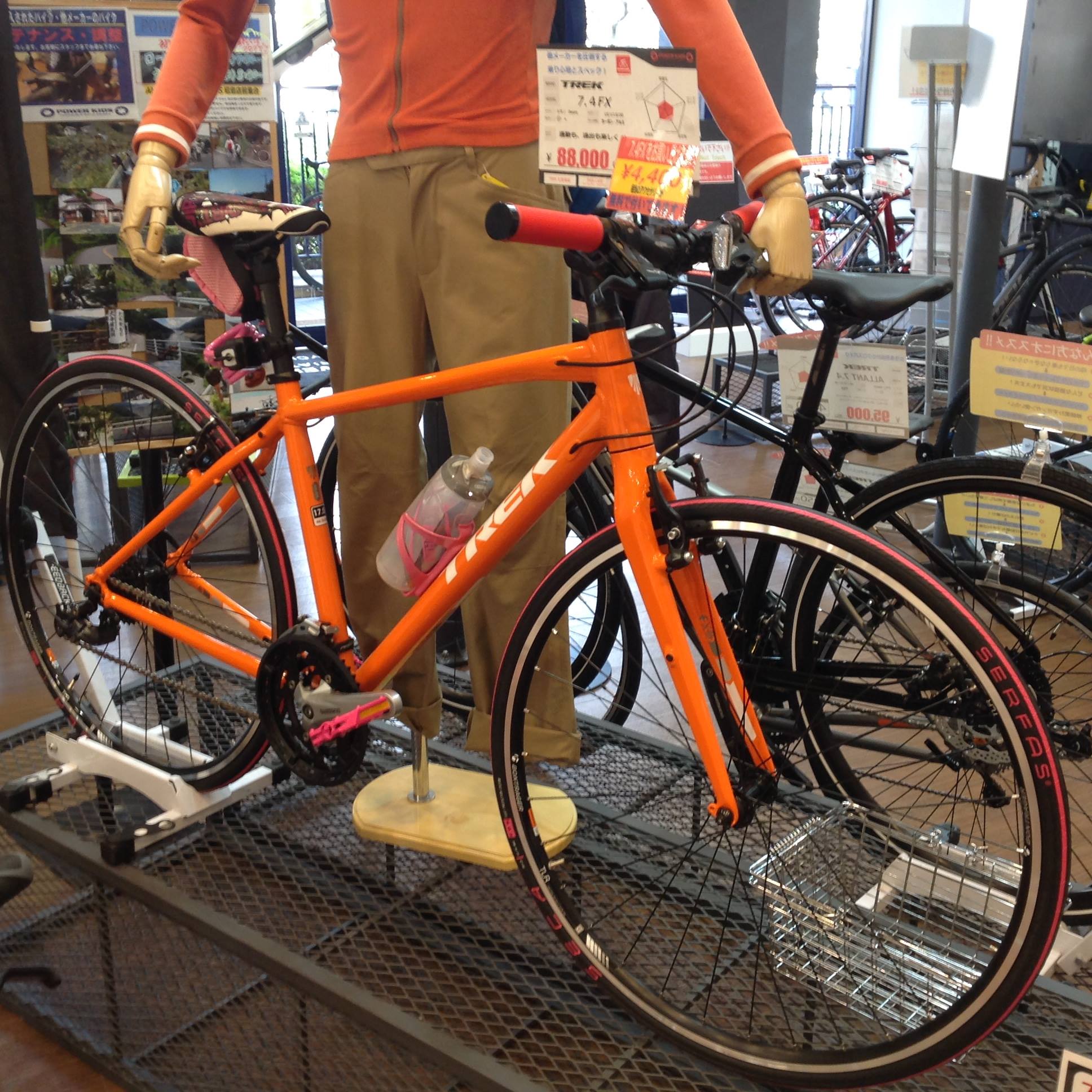 クロスバイクのハンドルの握り方！