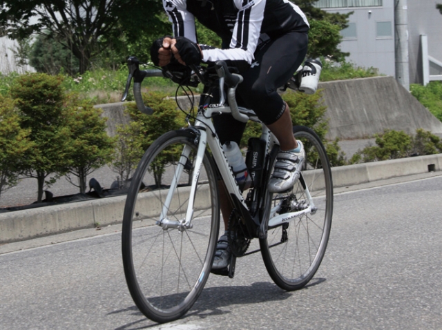 自転車にバーエンドバーを取り付けてみてはいかがですか？