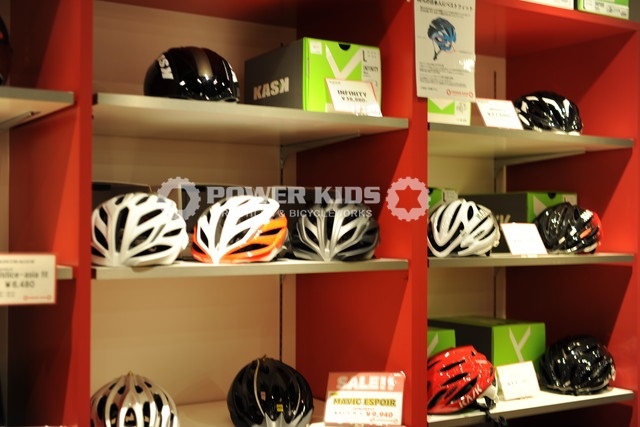 ロードバイク乗りのためのヘルメット講座とおすすめメーカー