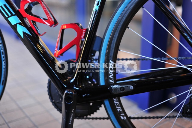 GIANT TCR2 2011 フラットバーロード